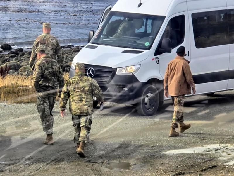 Malestar en sectores importantes de la cpula militar por la visita a Ushuaia del Jefe del Comando Sur de los Estados Unidos
