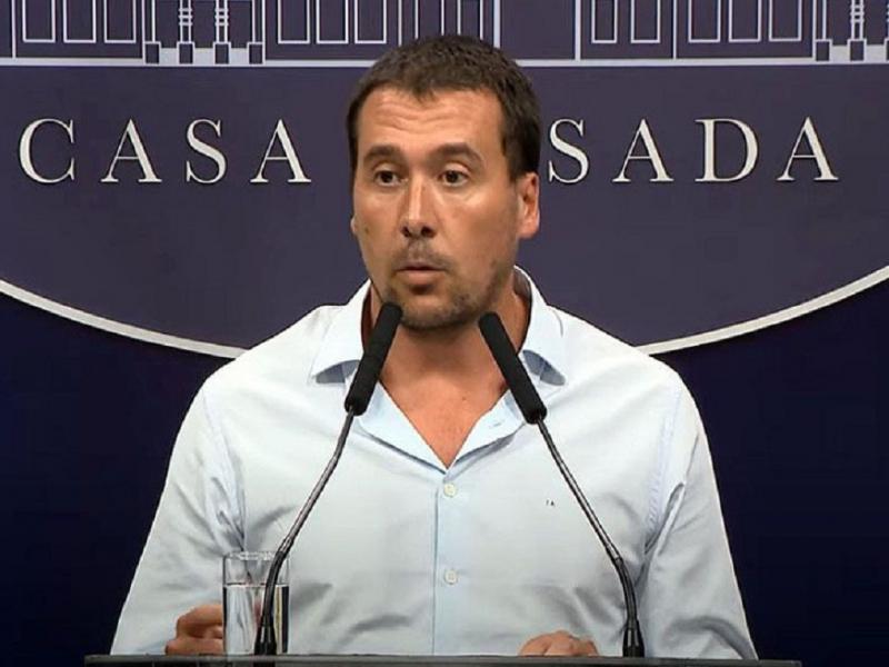 Quien fuera Director del Grupo Mirgor, es quien tom� la desici�n administrativa de intervenir el Puerto de Ushuaia 