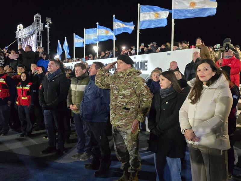 Concejales acompa�aron a los ex Combatientes en la Vigilia por Malvinas