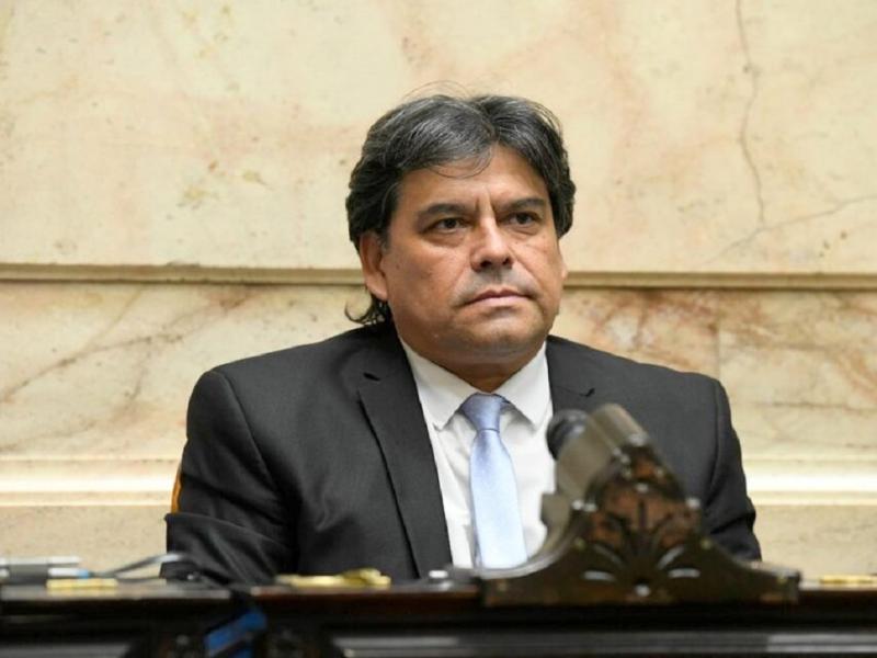 Araujo presentó un proyecto de reconversión productiva para Tierra del Fuego