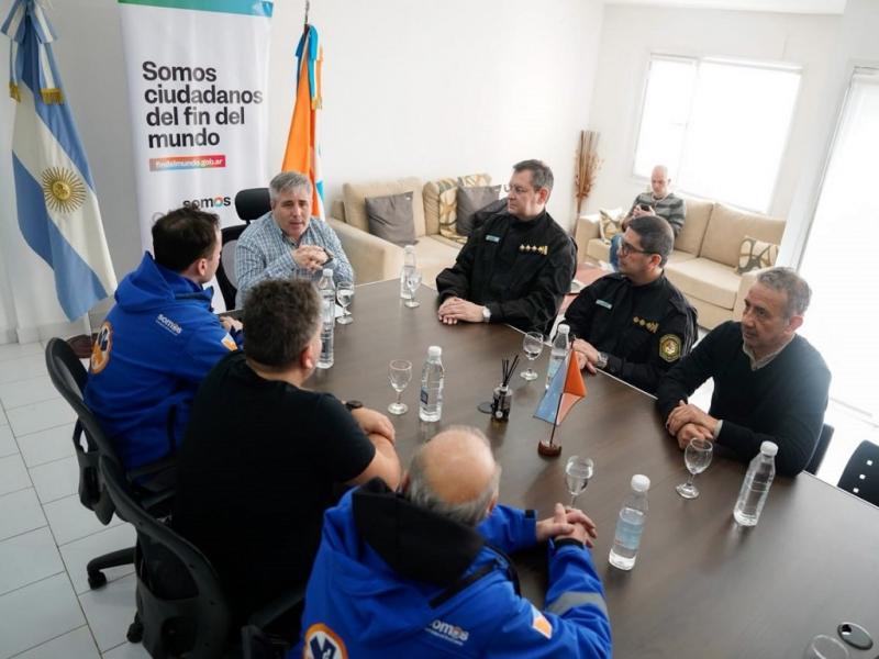 La línea 107 atenderá emergencias sanitarias, y la línea 911 emergencias en seguridad en general
