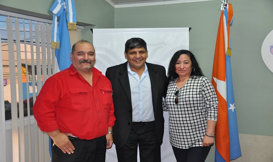 Este ao, los das 30 y 31 de marzo, en el mismo lugar, el Centro Cultural Yaganes, realizaremos esta segunda edicin, inform Gustavo Santa Cruz, integrante del Grupo de Modelistas Fueguinos.