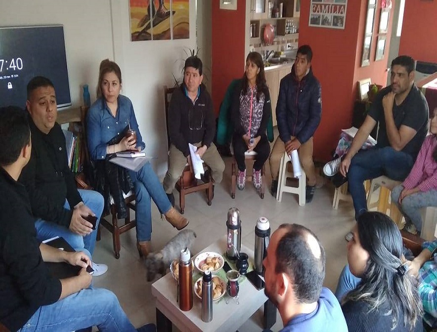Ellos trajeron dudas, reclamos y sugerencias de los vecinos, adems nos brindaron su opinin sobre el servicio y se interiorizaron en el trabajo realizado