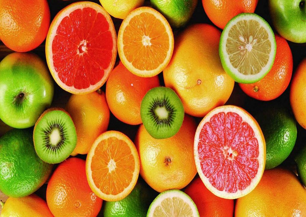 Un plan de alimentacin para personas diabticas debe incluir: alimentos ricos en nutrientes, bajos en grasas, pocos alimentos azucarados y moderado en caloras. Cada paciente siempre debe consultar con su mdico si las sugerencias se aplican en su caso.