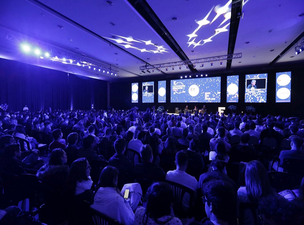 La idea es apoyar la cultura emprendedora local y ampliar la matriz productiva local. No es hacer grandes inversiones, es tener fuerte el ecosistema emprendedor, tenerlo fortalecido y consolidado, destac Sonia Castiglione.