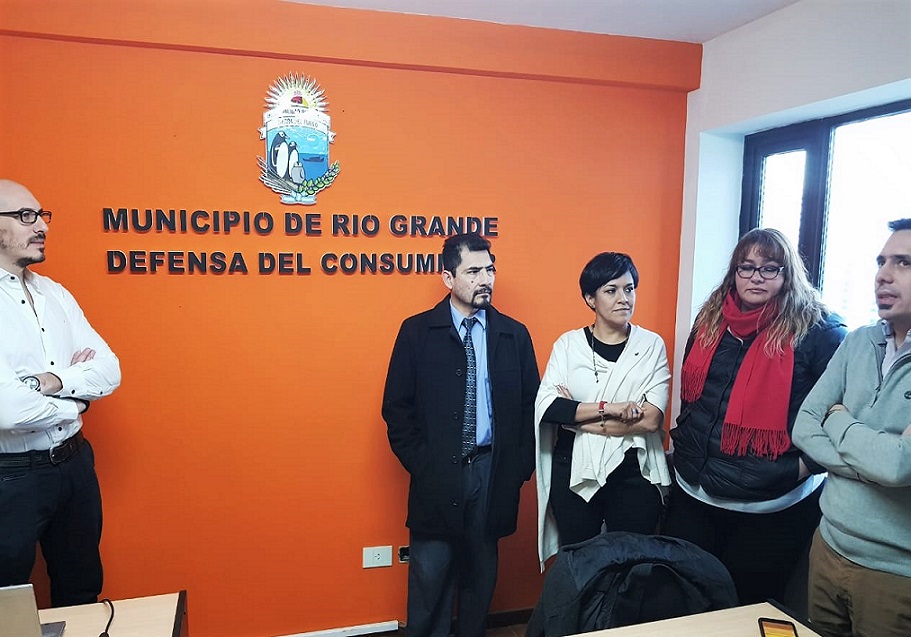 Vamos a iniciar una fuerte campaa de concientizacin y de informacin a travs de este nuevo espacio para que todos conozcamos nuestros derechos, afirm Anala Cubino. 