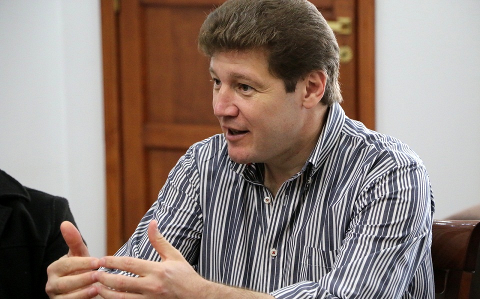 Les pido que sepan interpretar el mensaje que les dieron los argentinos, para que revean el rumbo de las medidas que le estn haciendo un enorme dao al pas, sostuvo Gustavo Melella.