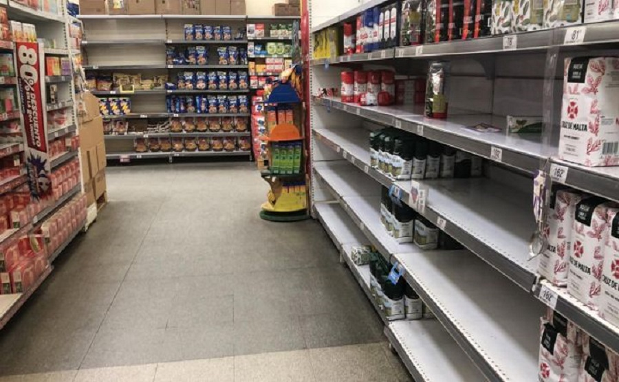 Otro costo a tener en cuenta es el logstico. Con una suba tan explosiva del dlar es inevitable un aumento de los combustibles que impactar tambin en la distribucin de los productos y por ende en el precio en gndola.