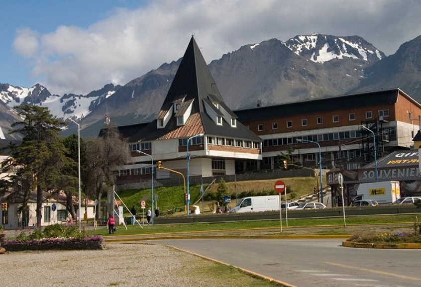 Tierra del Fuego junto a otras provincias recurrieron a la Corte Suprema Justicia de la Nacin planteando la inconstitucionalidad del decreto que puso fin al Fondo Federal Solidario (Fondo Sojero).