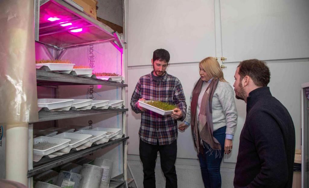 Es un apoyo para que puedan generar ms valor agregado a los productos que realizan, indic la Gobernadora Rosana Bertone.