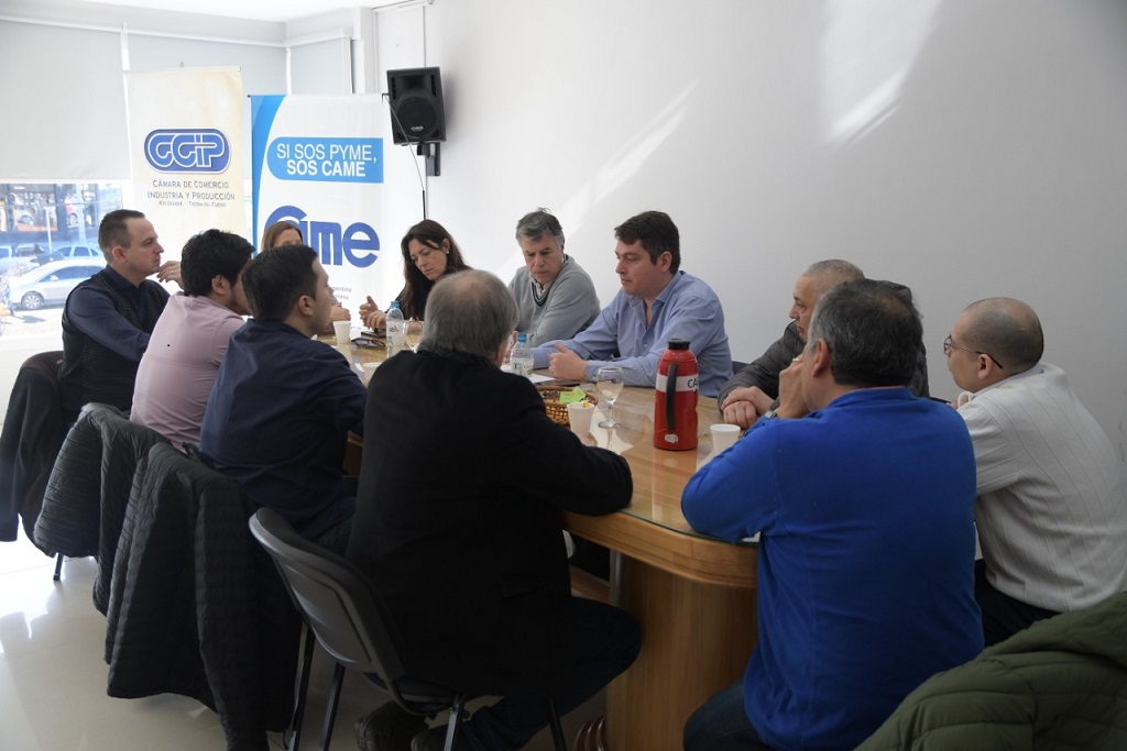 Existe la necesidad de generar centros comerciales a cielo abierto que ofrezcan nuevos puntos de atraccin en la ciudad, que promuevan el turismo y a la vez generen fuentes de trabajo locales, sostuvo Martn Prez.
