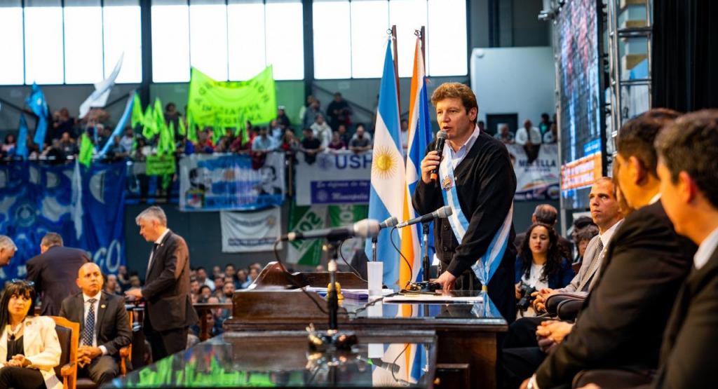 Los beneficiarios PEL recibirn la suma de 6.750 pesos, mientras que los beneficiarios RUPE obtendrn 10.000 pesos, del mismo modo que recibieron das atrs las personas incluidas en el programa Red-Sol.