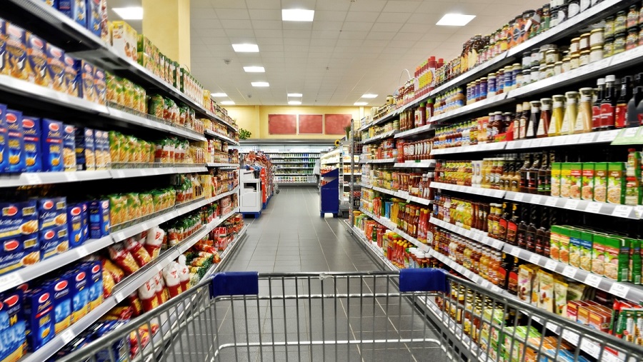 En los ltimos doce meses, los precios que crecieron por encima del nivel general fueron salud, 72,1%; comunicaciones, 63,9%; equipamiento y mantenimiento del hogar, 63,7%; y alimentos, 56,8%.