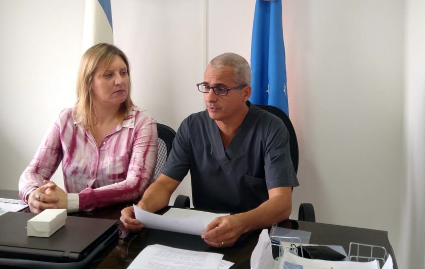 Se recuerda a la poblacin la importancia del compromiso social de mantener tanto el aislamiento indicado por personal de salud, como el auto aislamiento que pueda ser necesario en caso de viajeros que regresaron de los pases con circulacin viral. 