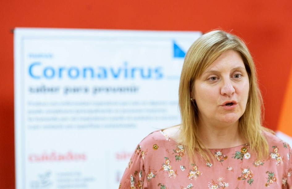Contar con esta posibilidad de hacer el anlisis en el laboratorio del Hospital Regional Ushuaia, nos permite tener resultados ms rpidos, destac la Ministra de Salud de Tierra del Fuego, Judit Di Giglio 