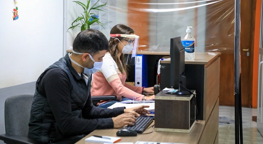 En principio ser para los pacientes de menor riesgo y para aquellos tratamientos que no puedan realizarse a travs de medios virtuales. Para mayor informacin est habilitado el nmero telefnico del Centro Mam Margarita 433805.