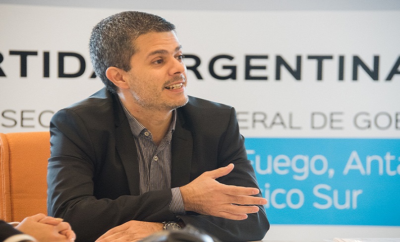 Este mes habr tres vuelos y la condicin fundamental es que las personas tengan acreditada residencia en la provincia. Todos los das se suman nuevos casos pero en el exterior quedan solo 50 personas, destac Andrs Dachary. 