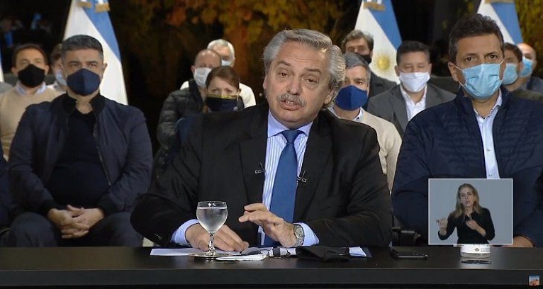 Antes del anuncio del Jefe del Estado, el Ministro del Interior, Eduardo De Pedro, le anticip la medida al Jefe del Gobierno porteo, Horacio Rodrguez Larreta, de acuerdo con fuentes de la cartera poltica.