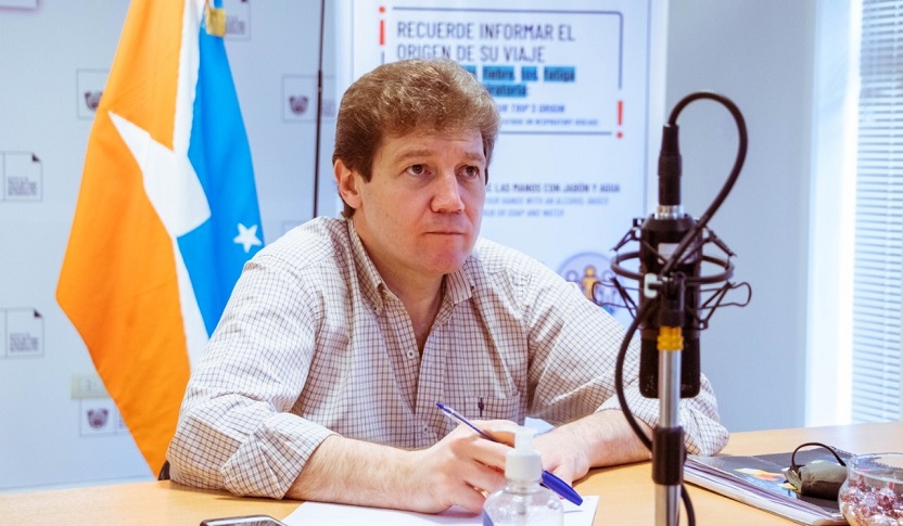 Este es el camino que sostendremos, acompaando a los trabajadores y a la industria fueguina, ponindonos al frente de los conflictos y buscando una solucin mancomunada, remarc Gustavo Melella.