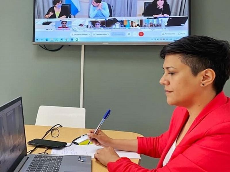 Somos de las pocas provincias que pueden en este momento tan complejo a nivel sanitario, sostener la presencialidad administrada y vamos a seguir cuidando esa posibilidad, sostuvo Anala Cubino.