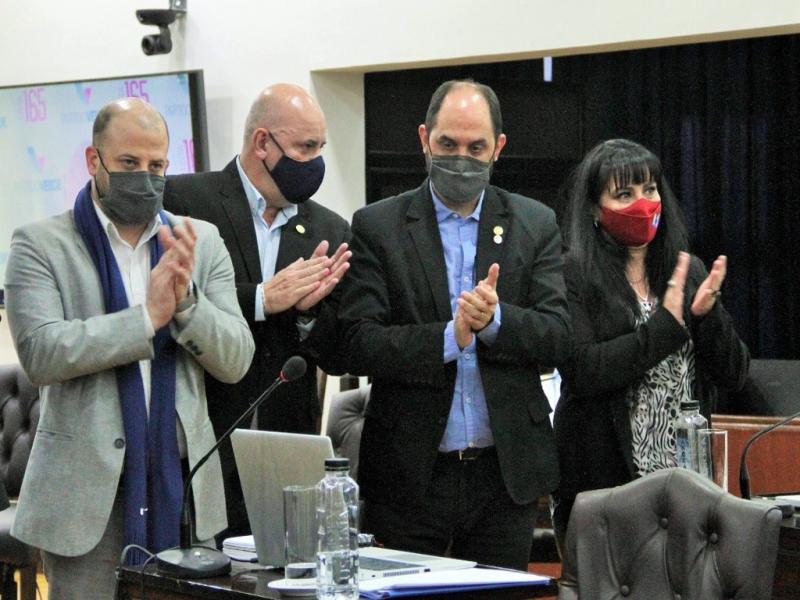 Tierra del Fuego ha marcado un antes y un despus con esta ley y somos pioneros con esta legislacin. Esperemos despertar en otros lugares este espritu de concientizacin en cuanto al cuidado del medio ambiente, dijo Federico Greve. 