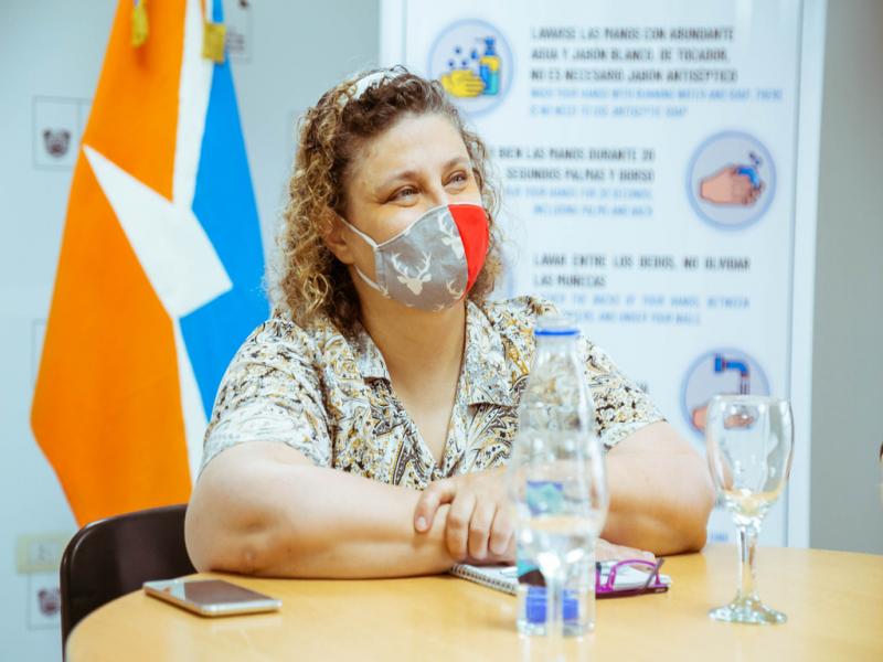 No se trata de prohibir la salmonicultura ni cualquier otra actividad vinculada, sino de encausarla hacia modelos ambientalmente sustentables, eso es lo que entendemos se desprende de la letra de la Ley, dijo Sonia Castiglione. 