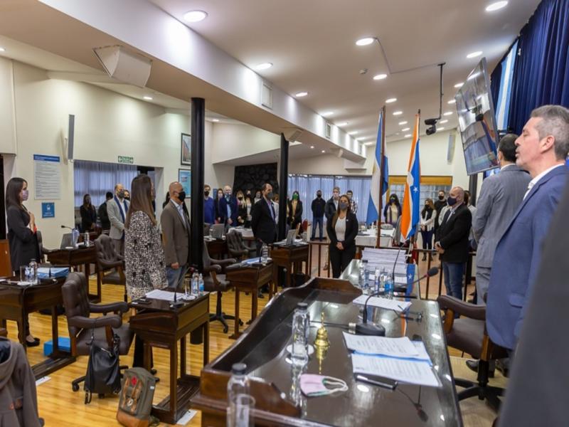 La Legislatura acompa la iniciativa que prev, entre otras actualizaciones, el traslado gratuito entre ciudades para personas con discapacidad con fines especficos. La Ley N 48 fue sancionada en 1992.