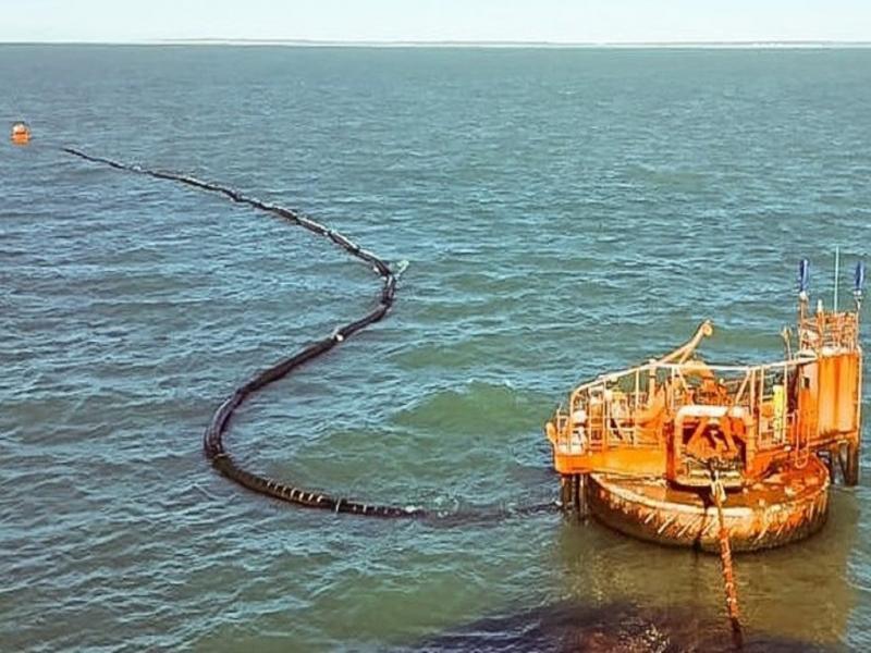Ha comenzado la declinacin de las inversiones y estamos haciendo todo lo posible para que YPF revierta esta situacin y que blanquee si quiere permanecer en la Isla o no, remarc Alejandro Aguirre, Secretario de Hidrocarburos de Tierra del Fuego. 