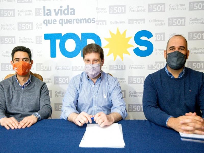 Todos los que compartimos este espacio del campo popular, que es el Frente de Todos, estamos convencidos de que tenemos que defender este modelo de pas que queremos, resalt Gustavo Melella. 