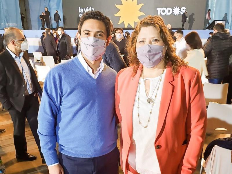 Nada de lo que aplic la oposicin gener crecimiento. El modelo que ellos proponen solo genera ms pobres, mayor exclusin y mayor desigualdad, remarc Guillermo Fernndez. 