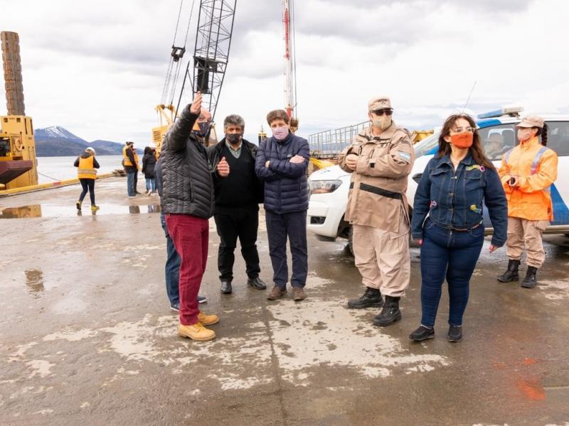 Esta ampliacin ya es una certeza y tiene un valor especial ya que se concreta en un contexto donde empezamos a recuperar el turismo; el movimiento portuario, y donde vamos a tener la seguridad de la llegada de los cruceros, remarc Melella.