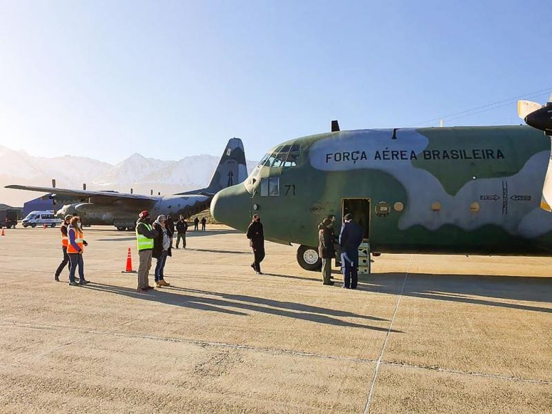 Nuestra provincia, con ms de 40 bases cientficas de diferentes pases dentro de su rea de influencia, tiene un potencial enorme para atender las necesidades logsticas de los distintos programas antrticos a nivel mundial, resalt Carolina Lavori. 