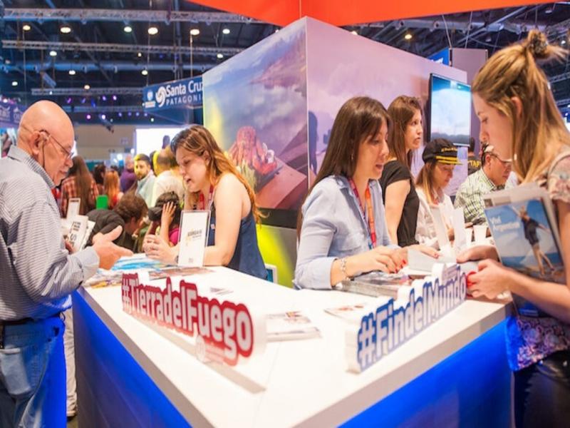 La FIT en su edicin nmero 24 del 2019 recibi a ms de 103.000 visitantes entre profesionales del sector y pblico general, con la participacin de ms de 50 pases expositores y todas las provincias argentinas. 