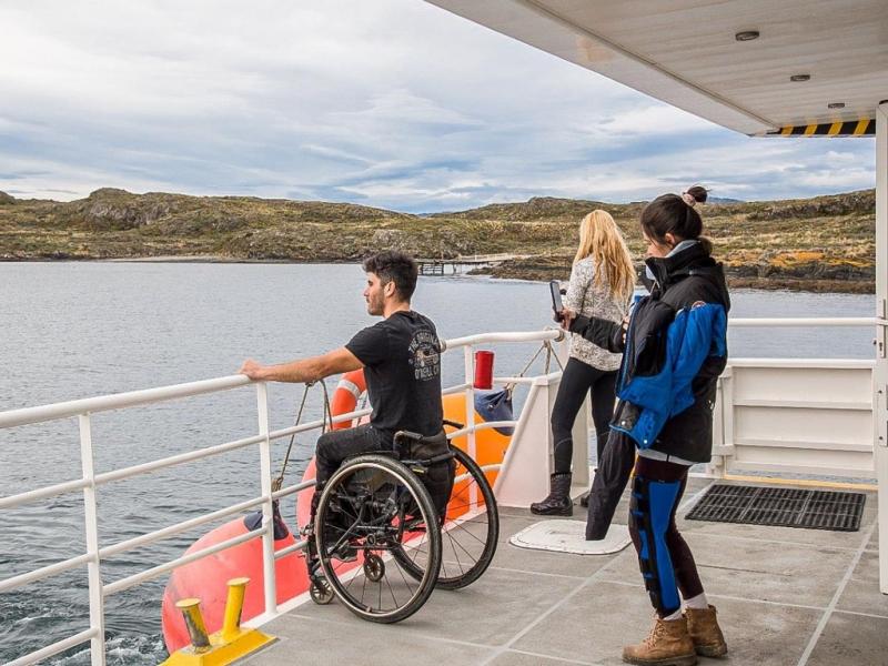 Es la primera vez que Tierra del Fuego participa en esta Cumbre y, adems de presentar los avances en el destino, nos capacitamos para promover un modelo turstico accesible e inclusivo, indic Viviana Borrego, funcionaria del INFUETUR.  