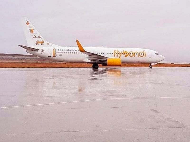 La lnea area de bajo costo cubrir la ruta con un avin Boeing 737-800, con capacidad para 189 pasajeros y tendr tres frecuencias semanales desde el Aeroparque Jorge Newbery.  