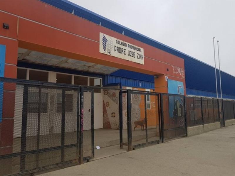 Adems de avanzar en la ampliacin de la Escuela N 44, hemos licitado las ampliaciones de la Escuela Provincial N 46, y la ampliacin y refuncionalizacin del Colegio Provincial Padre Jos Zink, destac Melella.