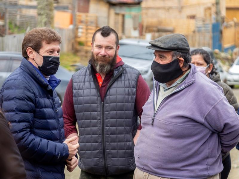 Melella mantuvo contacto con vecinos y vecinas de la zona. Desde hace aos vienen esperando por estas obras, que sin dudas le brindarn una renovada calidad de vida, destac el Mandatario.