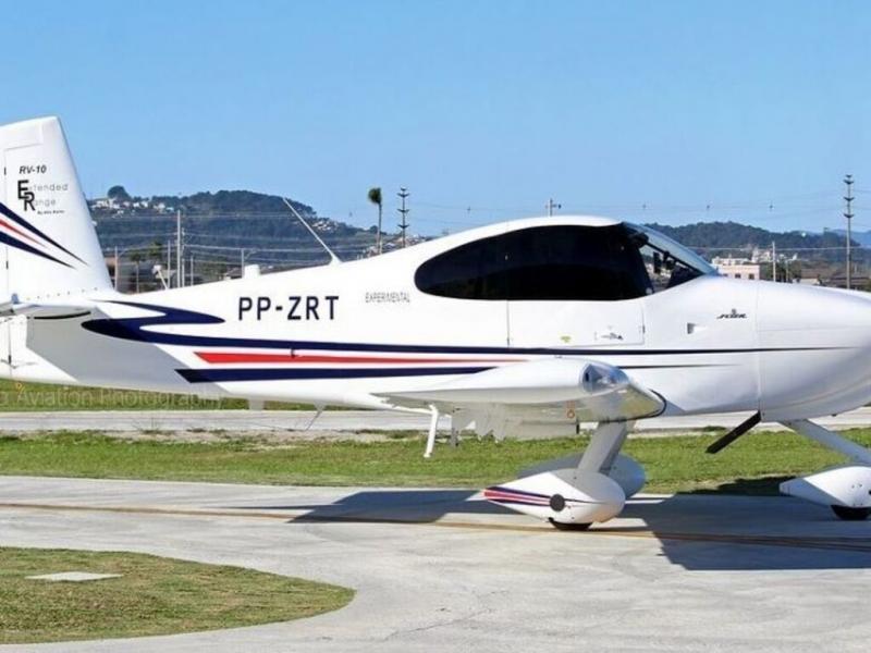 Las operaciones areas, terrestres y martimas coordinadas por SAR continuarn ininterrumpidamente en bsqueda de la aeronave mientras que las condiciones meteorolgicas as lo permitan.
