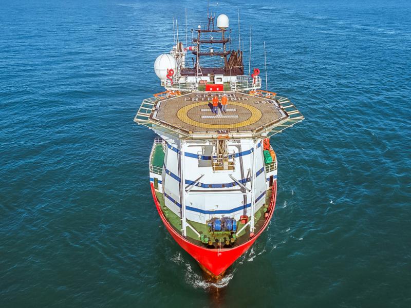 La comitiva fue recibida por representantes de la empresa quienes realizaron una presentacin de la historia de Total Energies en Tierra del Fuego y los principales proyectos en marcha en la zona.