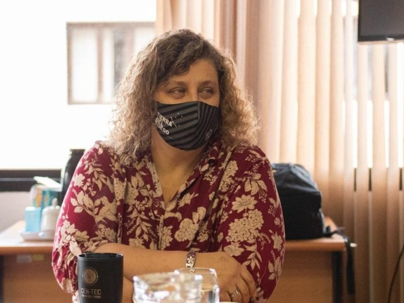 A partir de un porcentaje de la tasa de verificacin que pagan las industrias en la provincia, se instituy un Fondo para promover, fortalecer y sostener todo este ecosistema de propuestas, resalt Sonia Castiglione. 