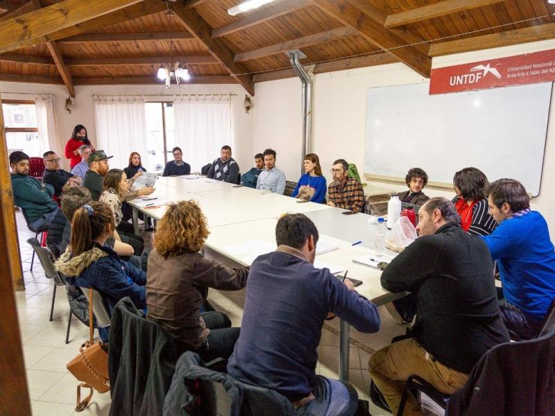 Las autoridades del Ministerio de Salud de Tierra del Fuego destacaron los avances registrados en el proceso de reglamentacin de la Ley Provincial que establece el uso del Cannabis Medicinal. 