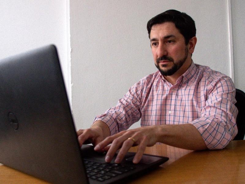 Esta herramienta financiera contribuye a resolver problemas de corto plazo y a dar un mejor posicionamiento financiero para poder seguir trabajando en los problemas estructurales de la provincia, indic Federico Zapata.
