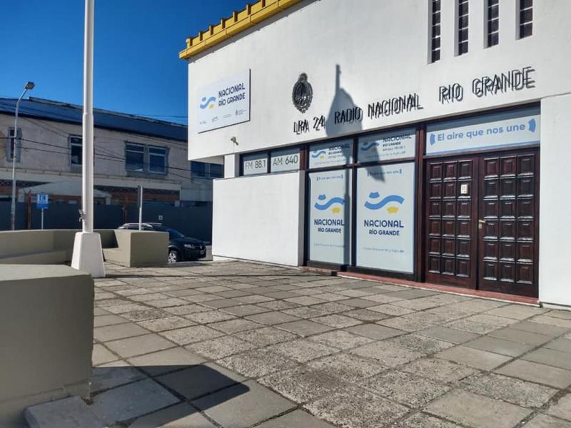 El Secretario de Malvinas, Antrtida y Atlntico Sur, Guillermo Carmona, destac la presencia de Radio Nacional Ro Grande en el Atlntico Sur para la defensa de la soberana sobre el territorio.
