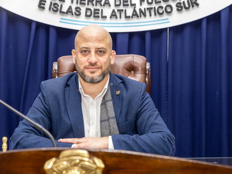 Es una empresa que, no solamente se va a ocupar de los hidrocarburos, sino a todo lo relacionado con la energa, sostuvo Emmanuel Trentino respecto de la creacin de la empresa Tera Ignis.