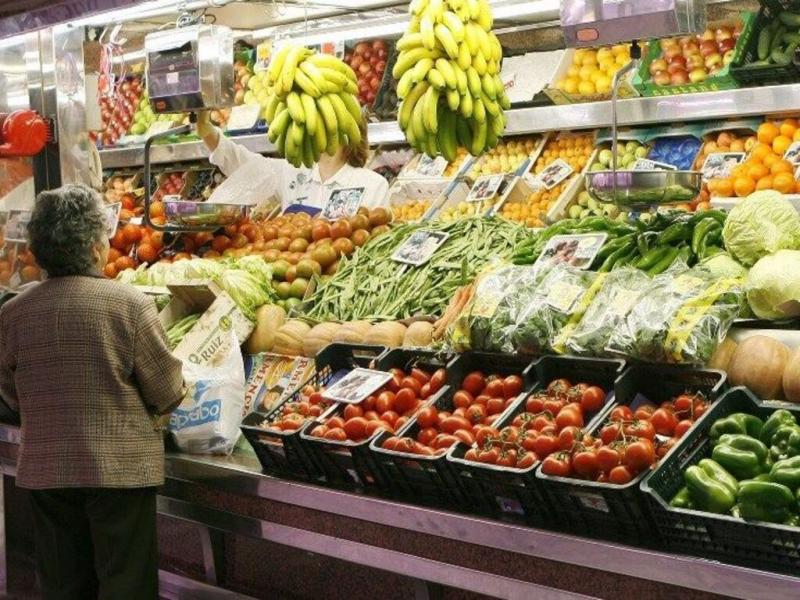 Esta comparacin nos deja ver que el problema no es de un sector u otro, el problema es que nuestro peso cada vez vale menos, seal la Fundacin Agropecuaria para el Desarrollo de Argentina (FADA).