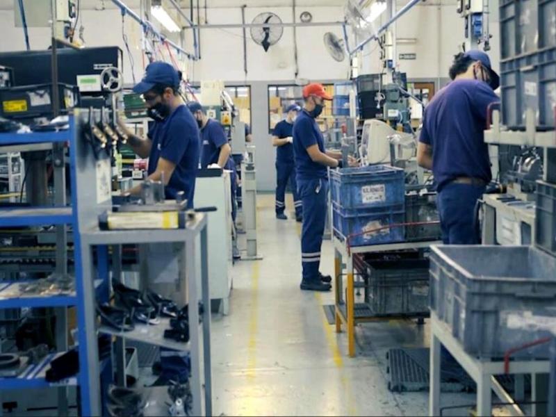 La rentabilidad industrial supera la media de las empresa; al respecto, un 56,4% de las PYMES industriales tuvo rentabilidad positiva entre abril y junio de 2022 lo que le da continuidad a un sector que ya tiene casi dos aos de actividad positiva.