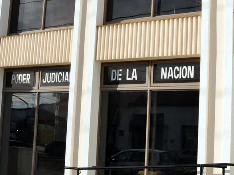 Los datos que se solicitan son la fecha de creacin, la conformacin societaria, el objeto social, la designacin, la aceptacin de cargos y las actividades a las que se encuentra habilitadas para operar, entre otros.