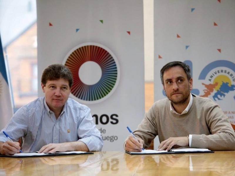 Las obras de infraestructura estn dirigidas a la puesta en valor del patrimonio natural e histrico del Parque y al ordenamiento espacial de su uso turstico, en especial, a mejorar el acceso de los visitantes a dicha rea protegida y a sus recursos.