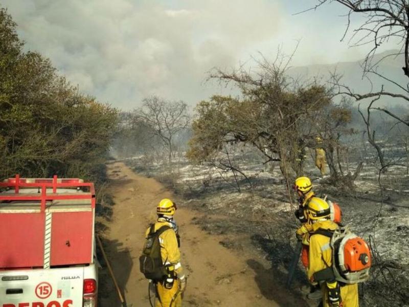 La Secretara de Riesgo Climtico, Catstrofes y Proteccin Civil, advirti que hasta el martes se mantendr en niveles extremos el ndice de riesgo de incendios en la provincia de Crdoba.