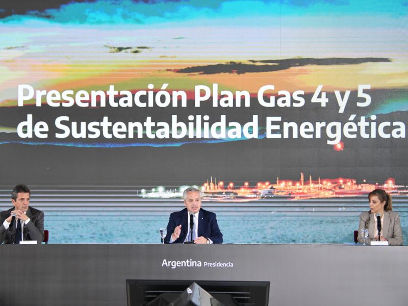 Estoy convencido de que la Argentina tiene la oportunidad de ser un jugador central en la produccin energtica del futuro y no debemos dejarla pasar, afirm Alberto Fernndez.